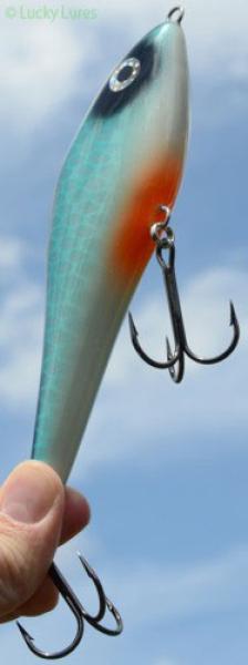 Jerkbait Turus Ukko, Länge: 15 cm, Farbe: Real-Bait-Fish, leicht sinkend, Rasselkugel-Ausführung von The Finnish Lure Company (Jarmo Rapala)
